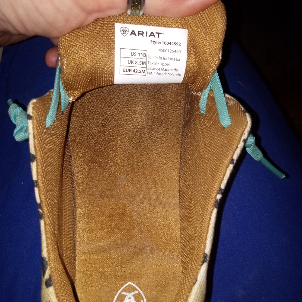 Ariat Shoes - Picture 8 of 8